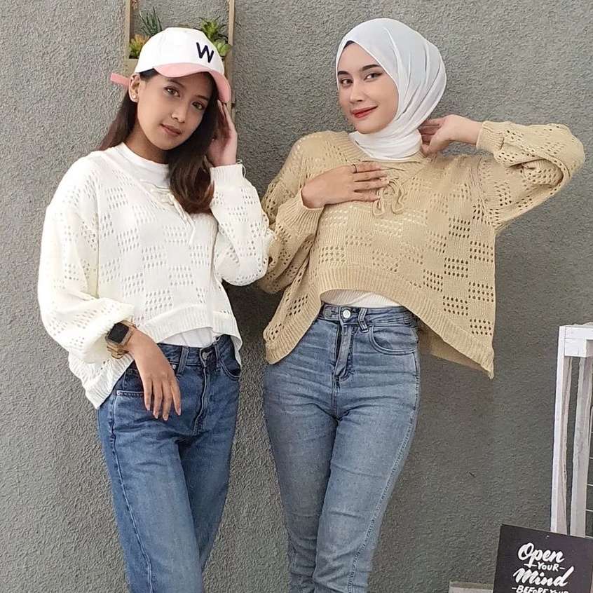 Shiello Moon Cradigan Rajut Outwear Wanita Model Jaring Tali Depan