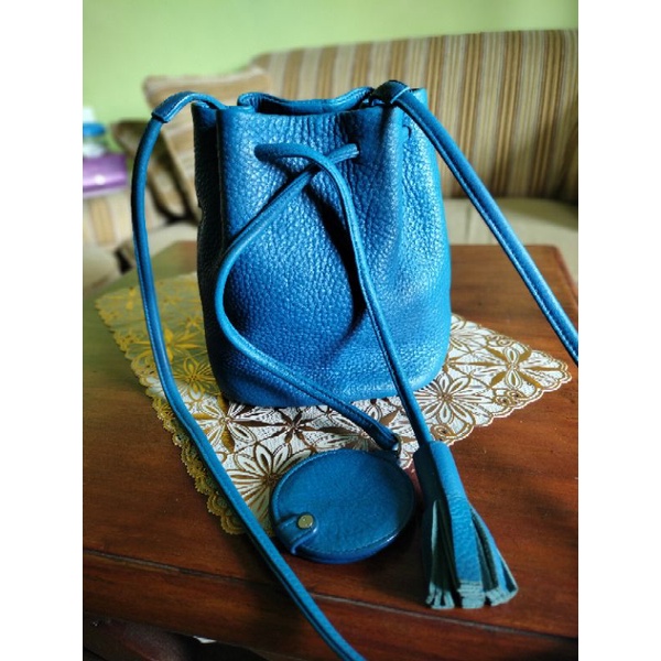 tas serut brand hoze kulit mantul tali bisa diadjust preloved(pesanan kk cantik)