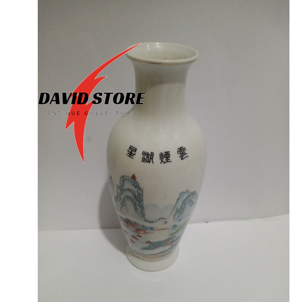 Guci Keramik Porselain Pajangan Aksara Cina dan Pemandangan Alam Kuno Jadul Antik