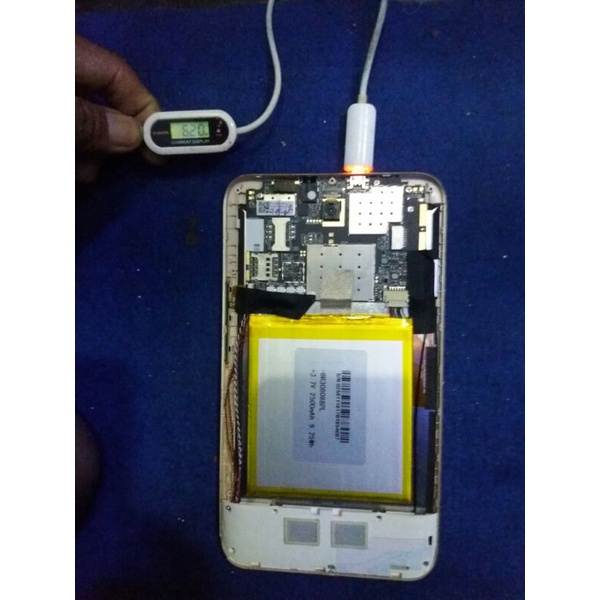 Tablet Advan i7D minus LCD pecah,mesin normal