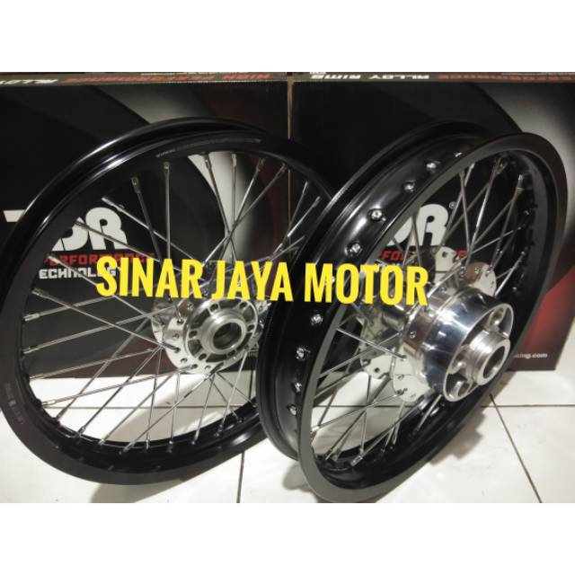 Sepaket Paketan Pelak Velg TDR Tiger revo Ring 17  Ukuran 160/185/17  TDR W Shape hitam  Pemasangan