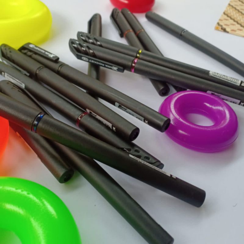 

pulpen murah / pulpen bagus / pulpen rocket