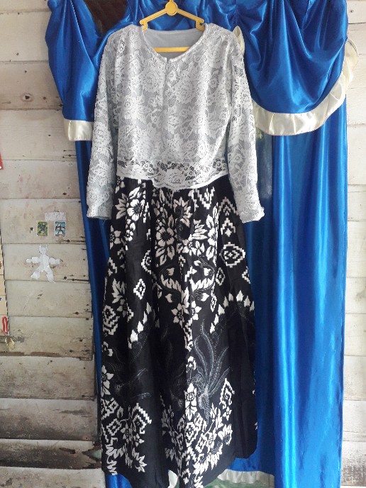 Maura Couple - Sania Ruffle Batik Couple Ori Ndoro Jowi Dnt Garansi Termurah Shopee - Kebaya Modern