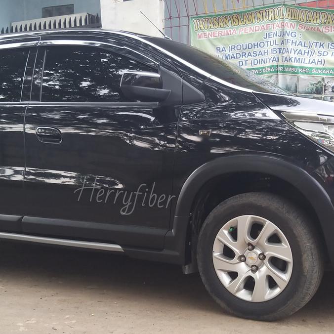 Over Fender Plus Side Kirt Chevrolet Spin