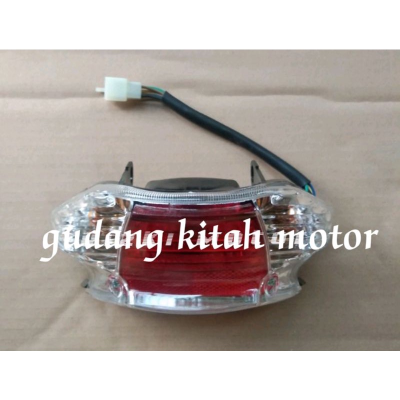 reflektor lampu belakang Yamaha Mio sporty
