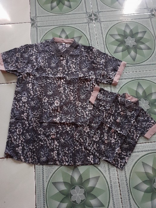Kemko Batik  Anak Dan Ayah Motif Sidoasih - Kerang - Sekar Jagat