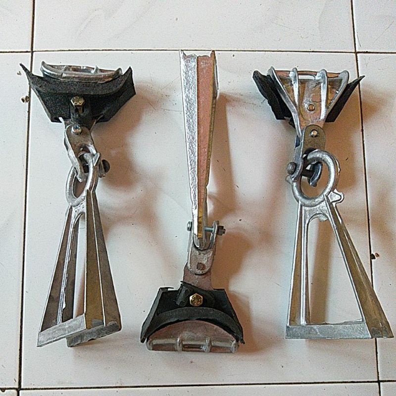 Suspension clamp alumunium