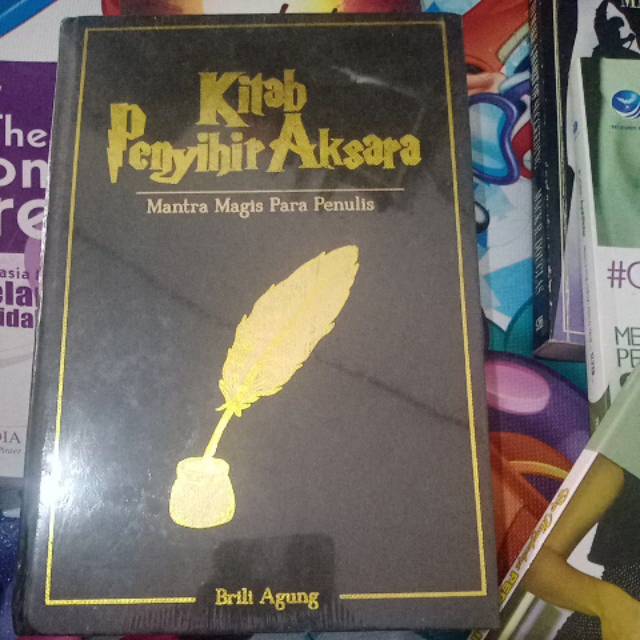 Kitab penyihir aksara