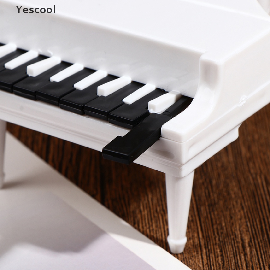 Yescool 10Pcs Garpu Buahkuemakanan Penutup Desain Piano Kartun Ukuran Mini Untuk Anak