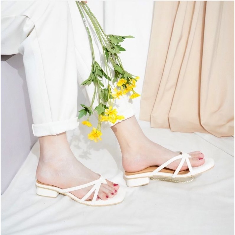 ABBUSHOES RY 05 hak tahu jepit silang erika 3cm