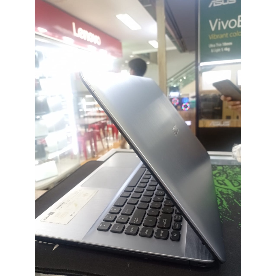 Laptop Leptop Seken Second Asus X441 AMD A6  RAM 4GB HDD 1TB Windows 10 Termurah