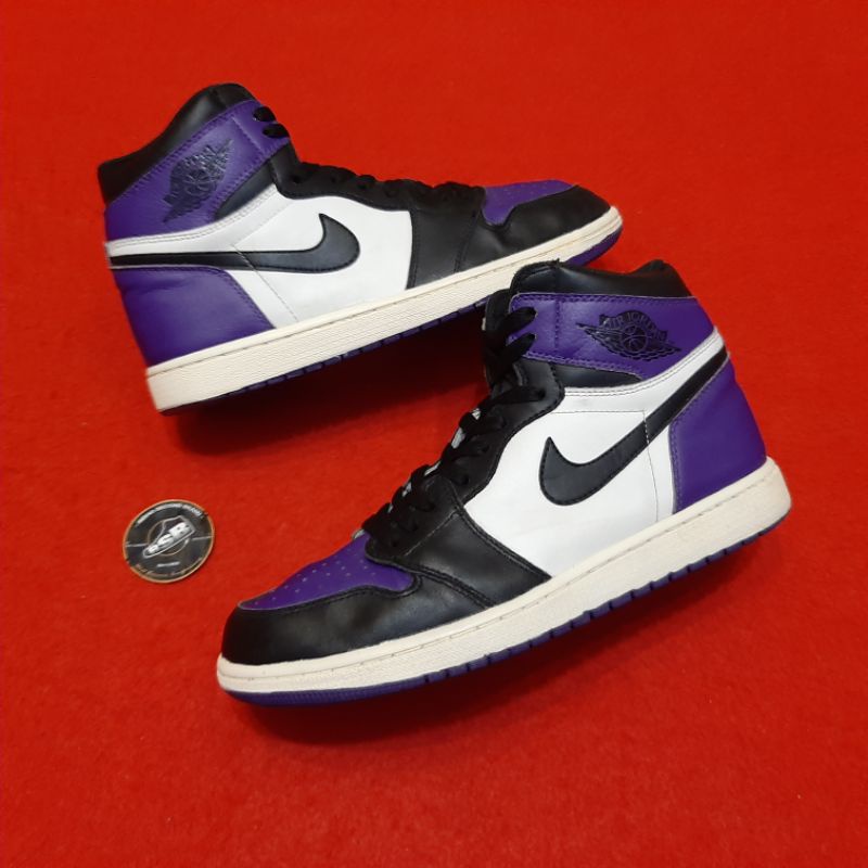 SEPATU AIR JORDAN 1 RETRO HIGH COURT PURPLE SIZE. 43 (SECOND BRAND)