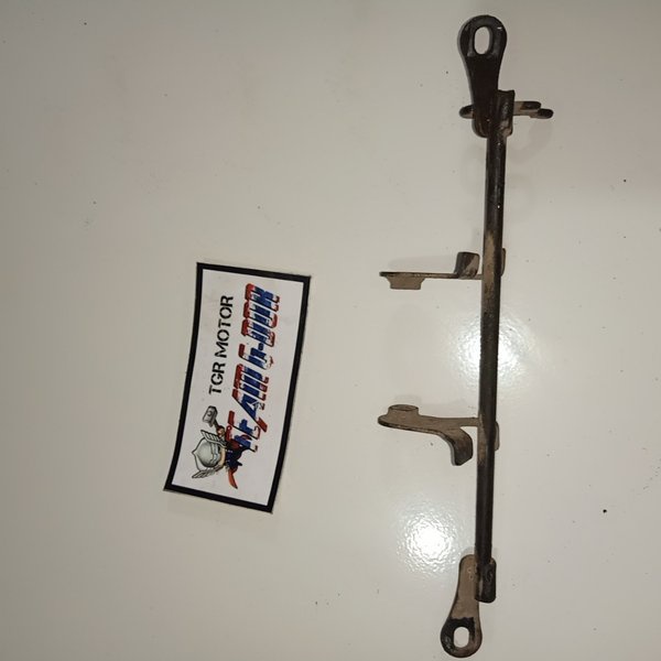 plat breket besi dudukan mesin sayap kiping depan original yamaha bison byson karbu 45p