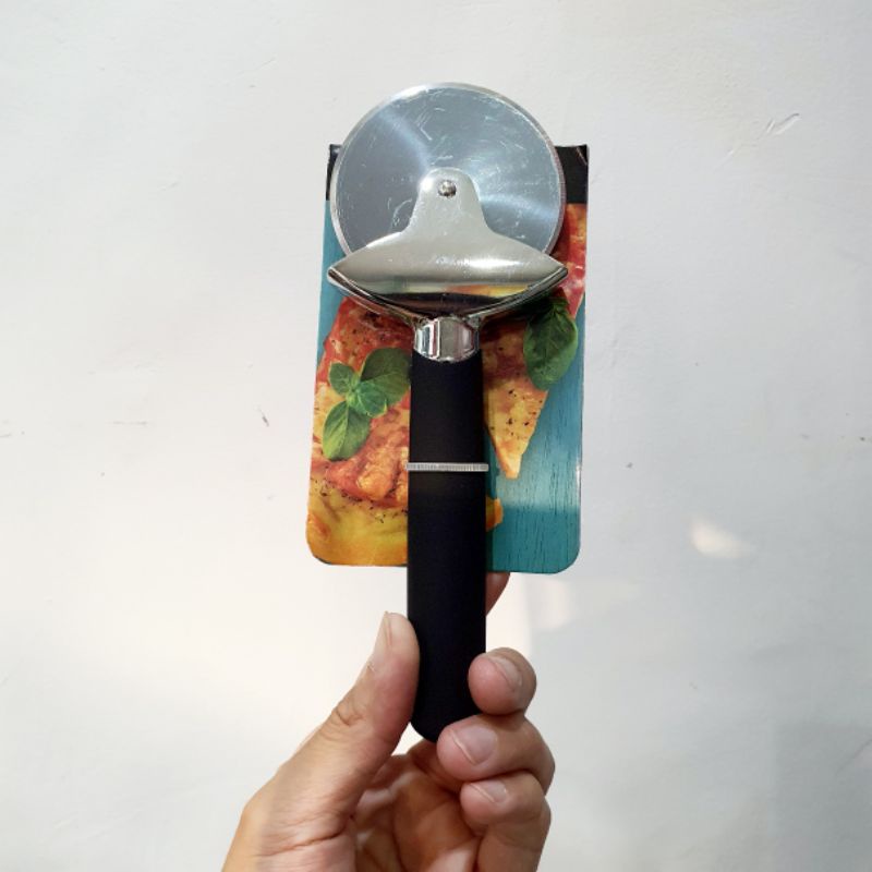 

Pizza Cutter Stainlees Steel Alat Potong Pizza