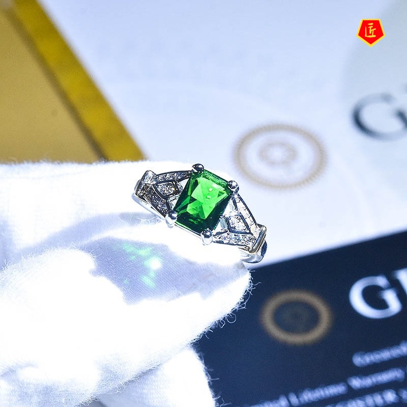 [Ready Stock]Inlaid Topaz Emerald Square Diamond Ring Fashion Elegant