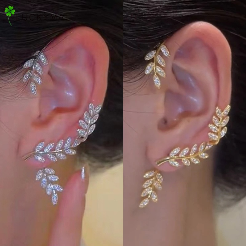 Anting Klip Bentuk Daun Aksen Kristal Gaya Korea Untuk Wanita