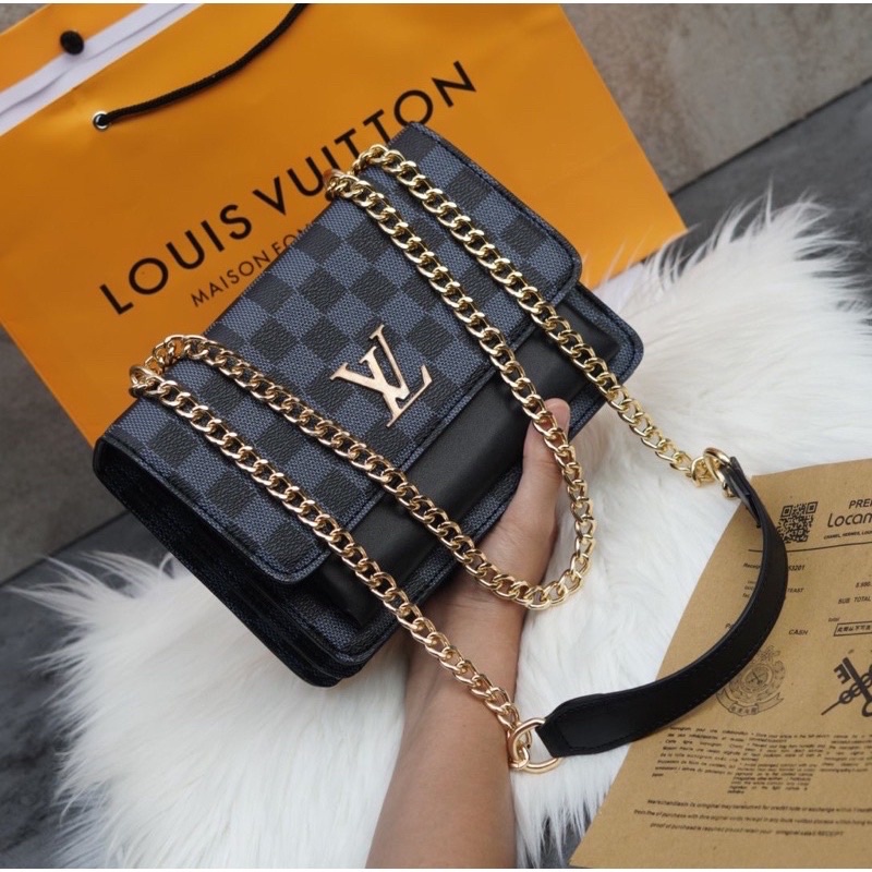 Tas selempang Sling Bag Wanita elegan simple mewah