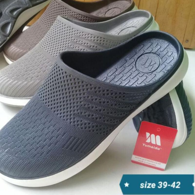 Sepatu Sandal Karet Pria Yumeida GT 9117 L