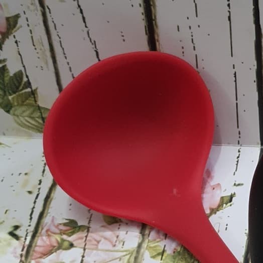 medium silicone cooking ladle  / centong silikon /sendok sayur sop/centong size 29cm