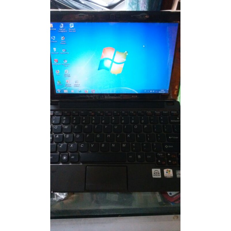 Netbook Lenovo s10-3 layar 10"