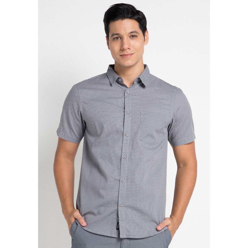 TRIPLE Kemeja Lengan Pendek Slim Fit (SS 313 GRY) | Shopee