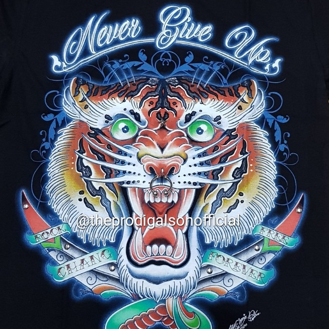 Kaos Rock Chang Import Size XL Kepala Harimau 4D Glow in The Dark