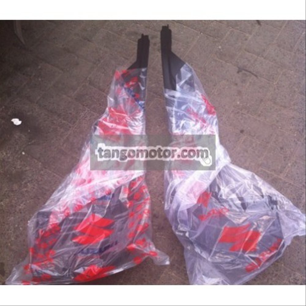 Liner Fender APV lama  Depan