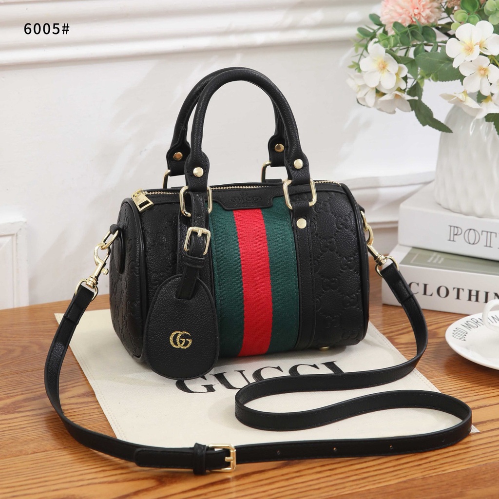 GC  Togo Leather  Mini Boston Bag 6005