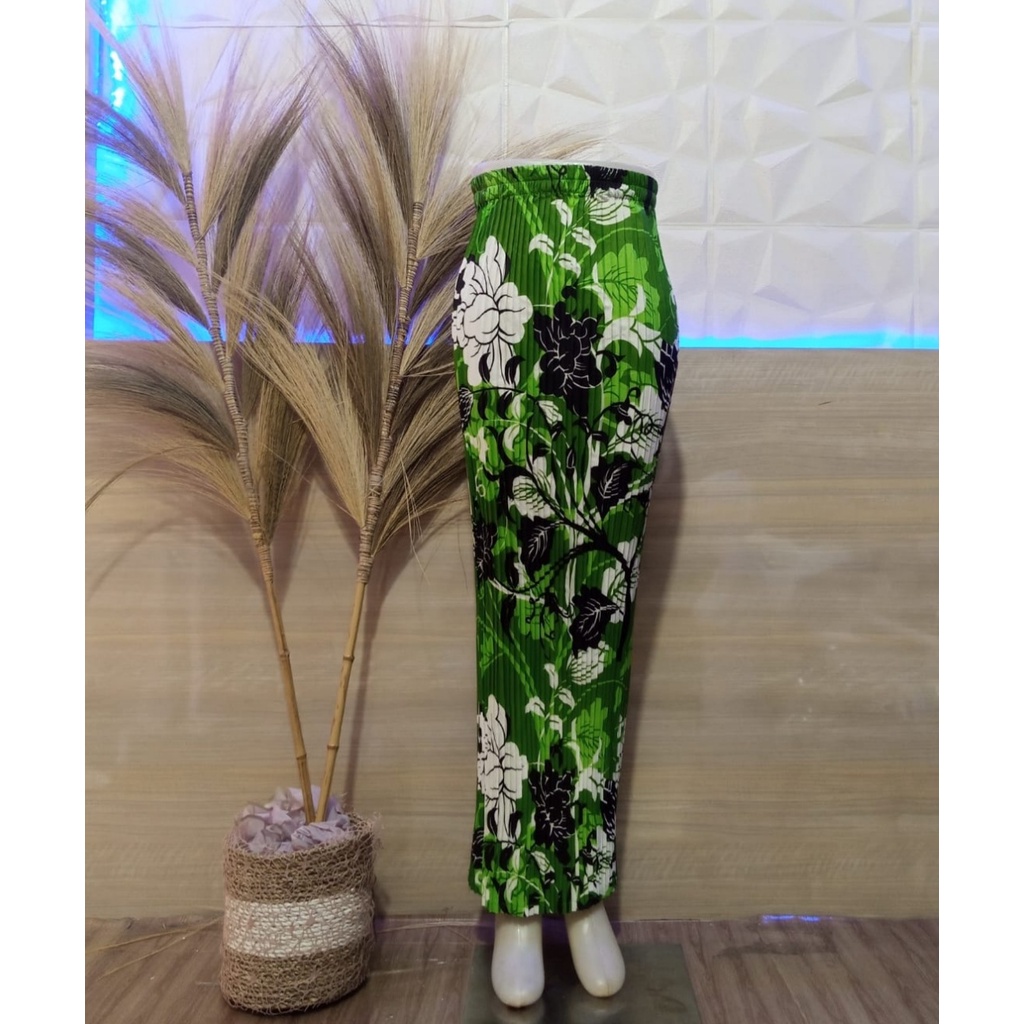 REAL PICT ROK PLISKET BATIK / ROK PLISKET / BAWAHAN KEBAYA / ROK KEBAYA / ROK WISUDA / RAGAM MOTIF