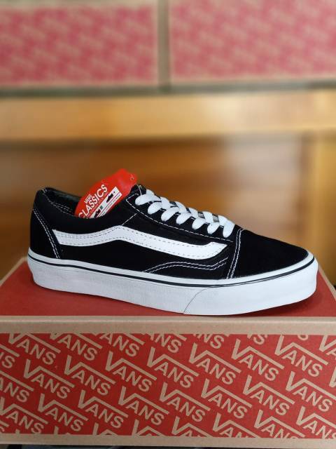 VANS OLD SKOOL BLACK AND WITH DOUBLE FOXING IMPORT