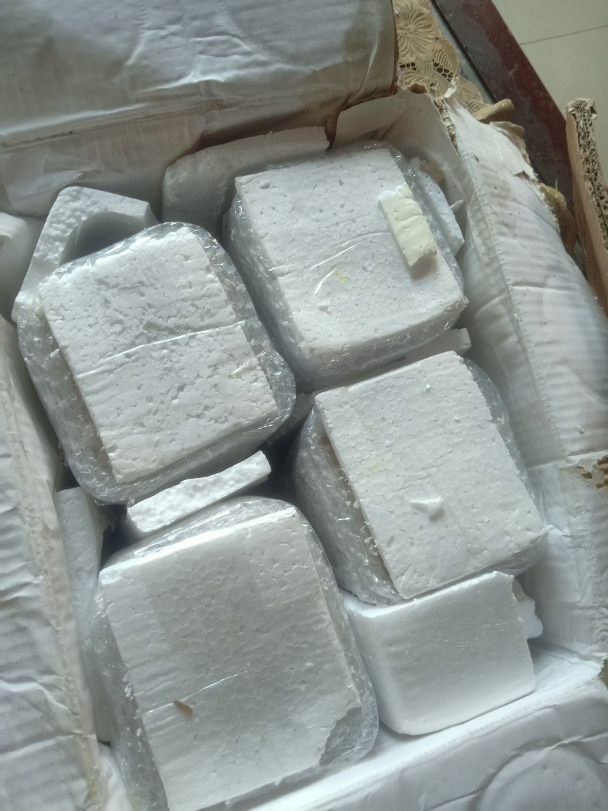 Toples Kaca Hermetico Warna / Toples Madu Storage Jar Hm 750 Gl Tutup Warna Warni (per Biji)