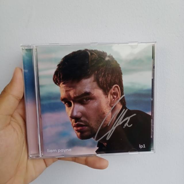 Cd liam payne lp1 (signed) baru segel | one direction