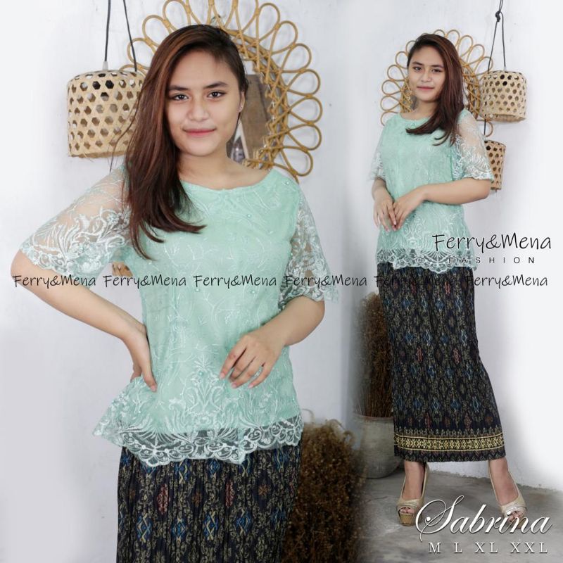 Setelan kebaya sabrina tulle//kebaya sabrina pendek//kebaya tulle pendek//kebaya modern