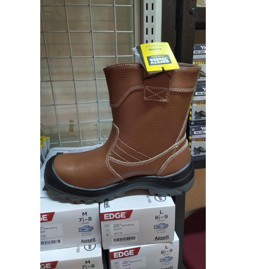 SEPATU SAFETY JOGGER FUSION