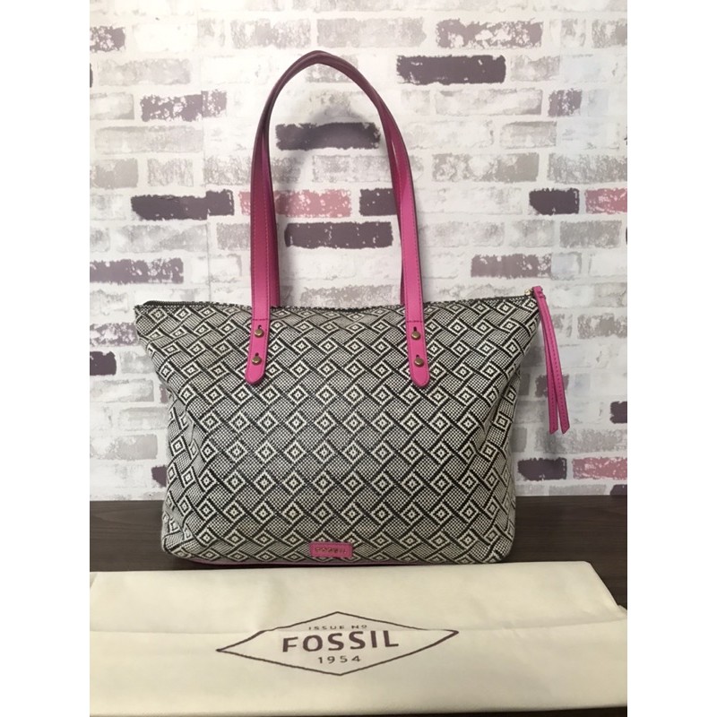 Fossil Tote Preloved