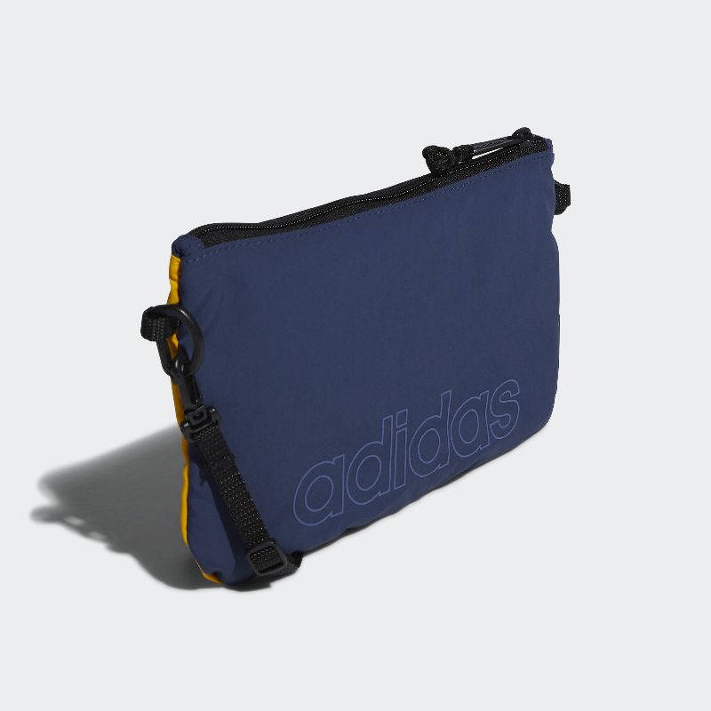 Tas Selempang Wanita Adidas Urban Classic Satchel GN2084