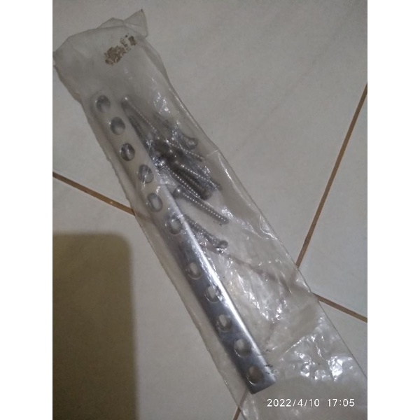 Pen platina patah tulang