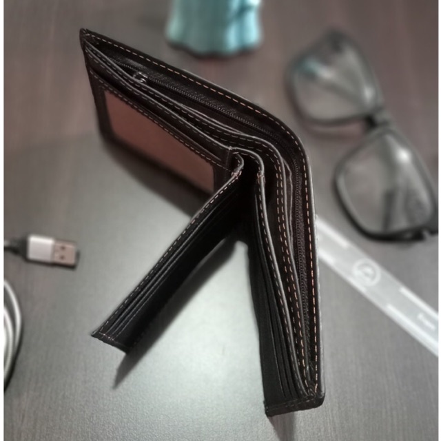 DOMPET KULIT ASLI LIPAT DUA‼️bahan kulit asli lokal berkulitas model lipat dua ukuran standard dari anton hilmanto #dompet #dompetlipat #dompetkulit #dompetpria