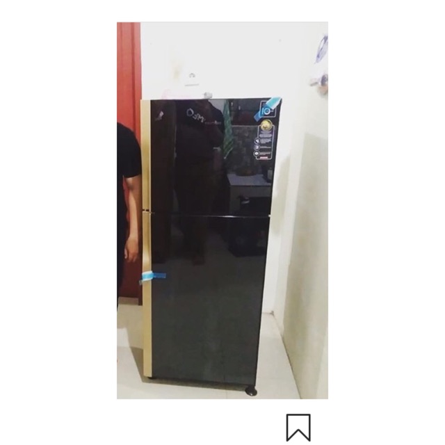 Kulkas Polytron 2 pintu