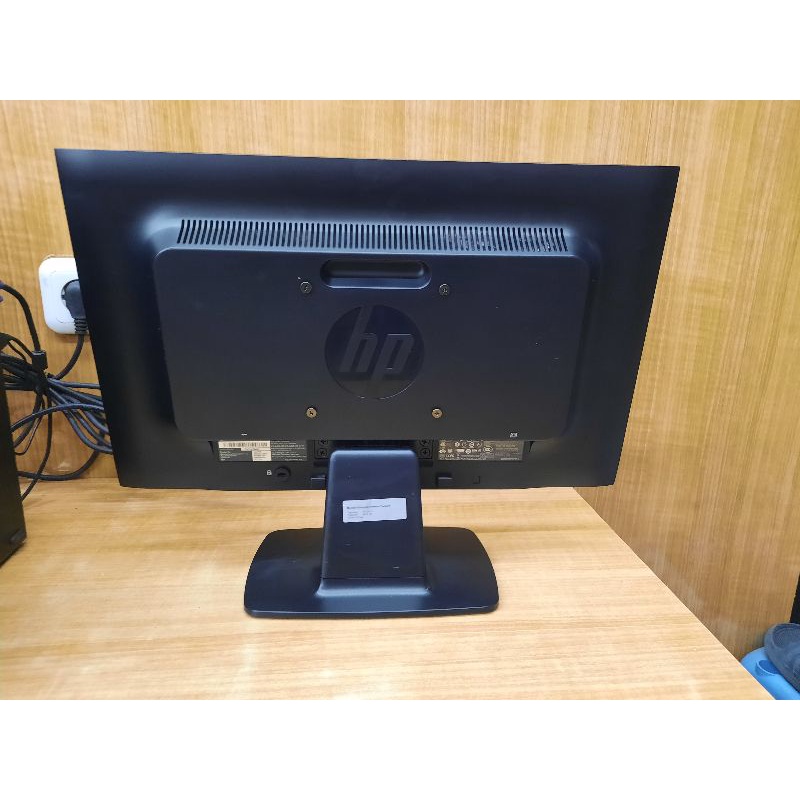 Monitor LCD HP 19 in Wide Bergaransi Murah