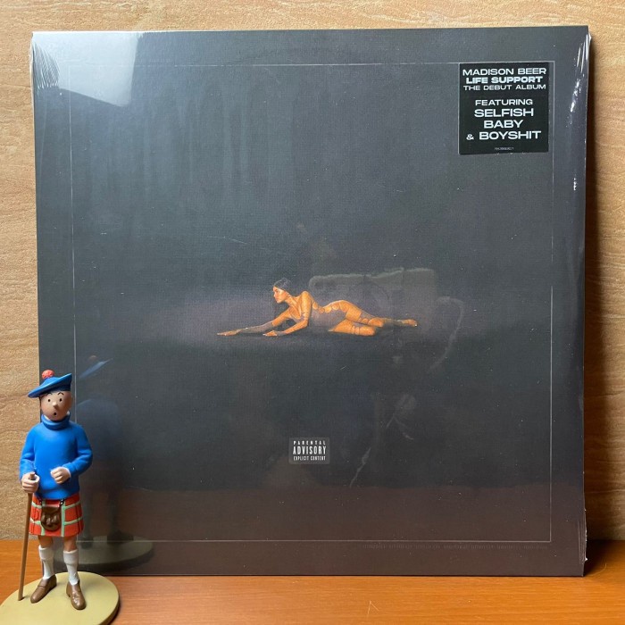 PIRINGAN HITAM / VINYL MADISON BEER - LIFE SUPPORT