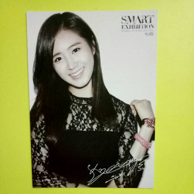 GIRLS GENERATION (SNSD) - YURI (SMART EXHIBITION POSTCARD)