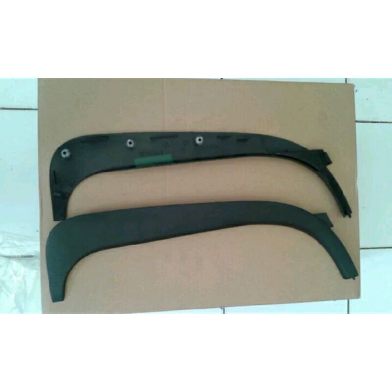 karet lis pelipit kaca pintu mitsubishi Canter Orisinil