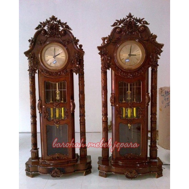 Jam Hias Jati Gantung