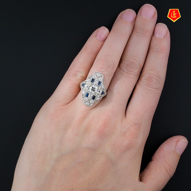 [Ready Stock]Luxury Topaz Sapphire Hollow Pattern Ring