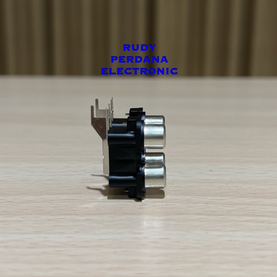 SOCKET SOKET RCA FEMALE 4 PIN LUBANG PCB DIP TANCAP BELL