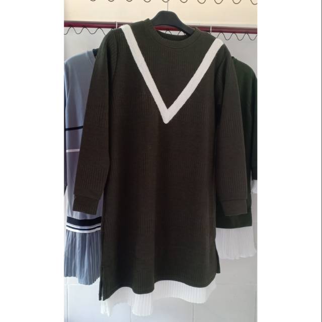 Tunik Rajut . Tunik renda .