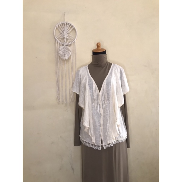 Outer Jaring Brand “AXES FAMME”