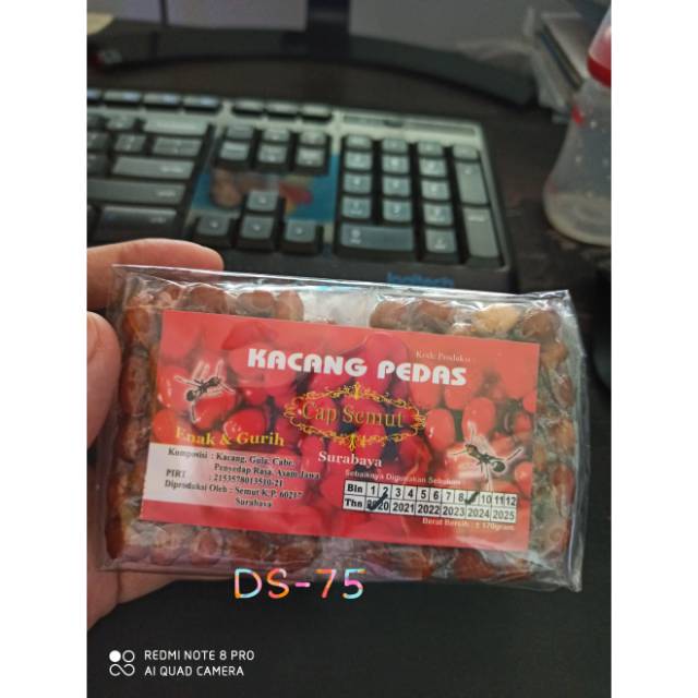 

DS-75 Kacang Pedas Khas Surabaya