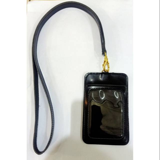 

Name Tag Id Card Tempat kartu Id Card Tali Hitam Glossy 4 Slot kulit